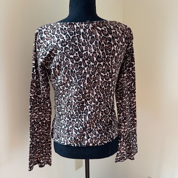 *WHITE HOUSE BLACK MARKET* Cheetah Print Long Sleeve Shirt Size Small - Picture 4 of 7